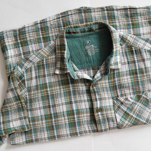KUHL Short Sleeve Seersucker Button-Down Shirt L
